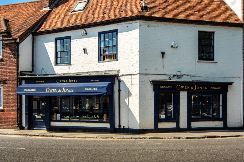 Owen and Jones bespoke jewellers, jewellery repair services in hungerford, Berkshire