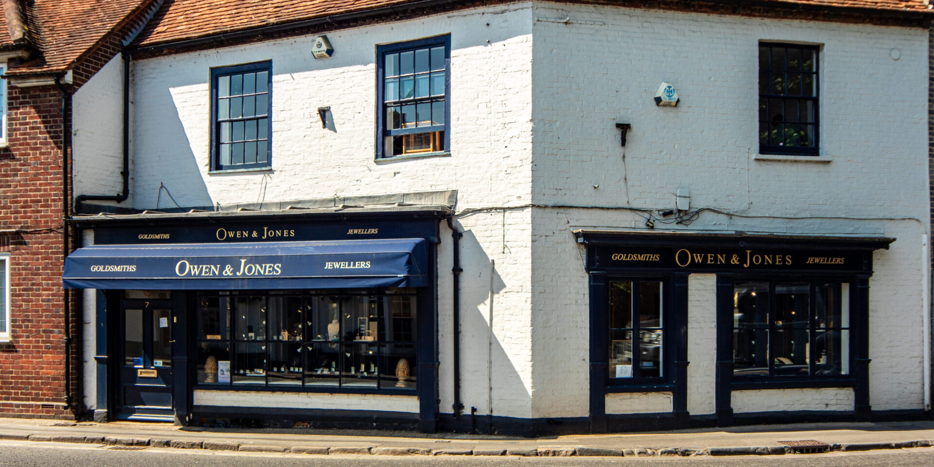 Owen and Jones bespoke jewellers, jewellery repair services in hungerford, Berkshire