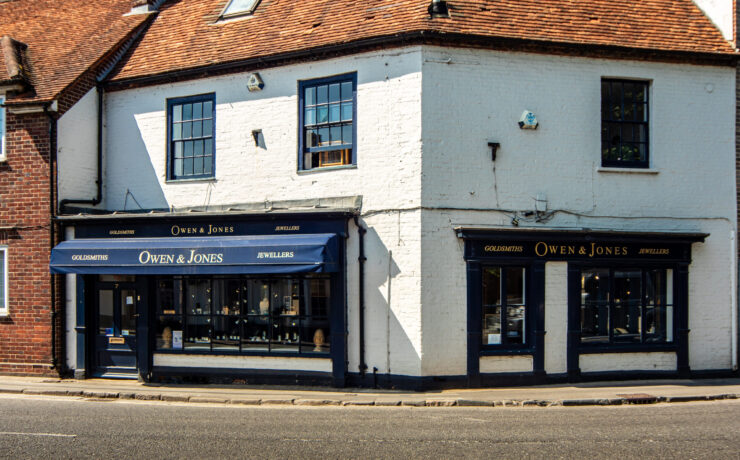 Owen and Jones bespoke jewellers, jewellery repair services in hungerford, Berkshire