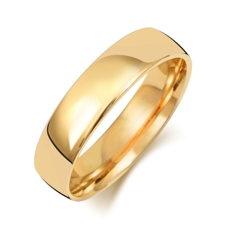 A gents 18ct yellow gold 5mm court wedding band, mens wedding ring