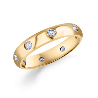 18ct yellow gold wedding ring flush set with 8 brilliant-cut diamonds