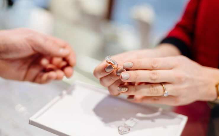 Elegant engagement ring styles from Owen & Jones in Hungerford, featuring classic solitaires and modern designs